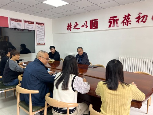 门徒娱乐集团党委副书记、副董事长、总司理杨瑞刚赴恒永公司调研并召开座谈会