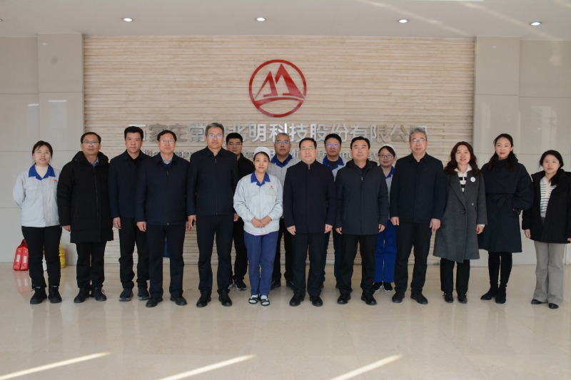省人大常委会代表工委一行赴门徒娱乐集团走访慰问天下人大代表冯丽朝
